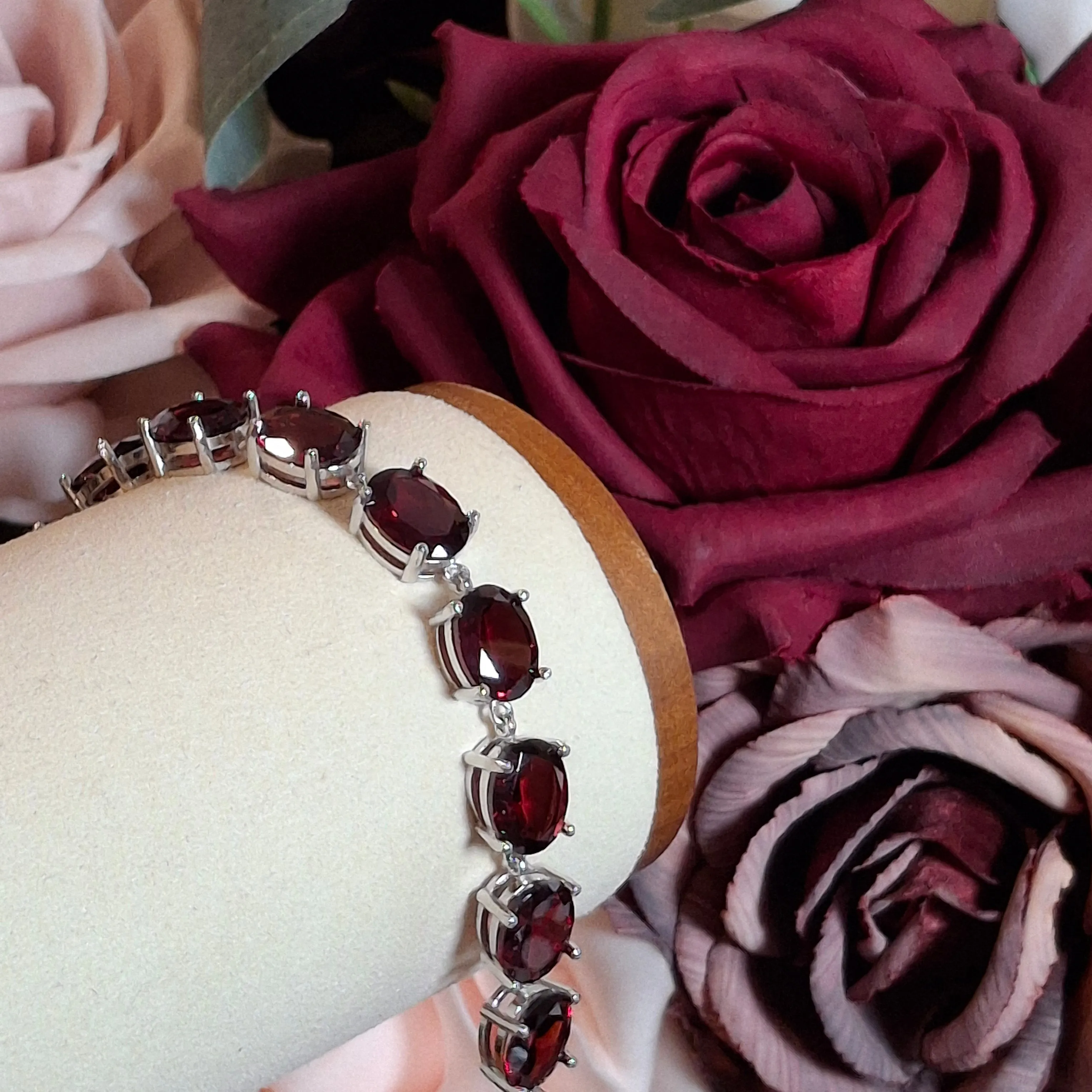Enchanting Gems Garnet Faceted Bracelet .925 Silver for Health and Strength