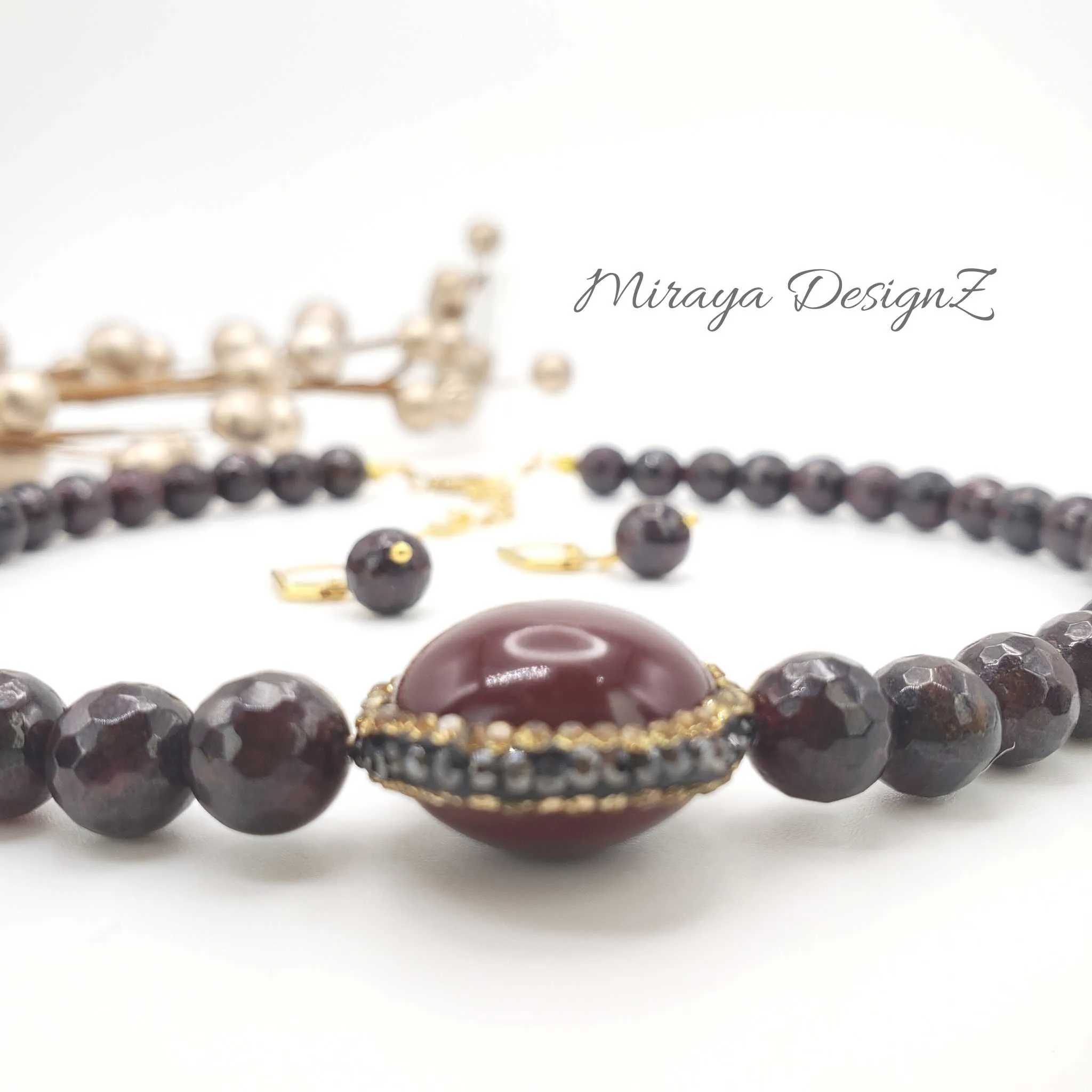 Garnet Choker Necklace Set