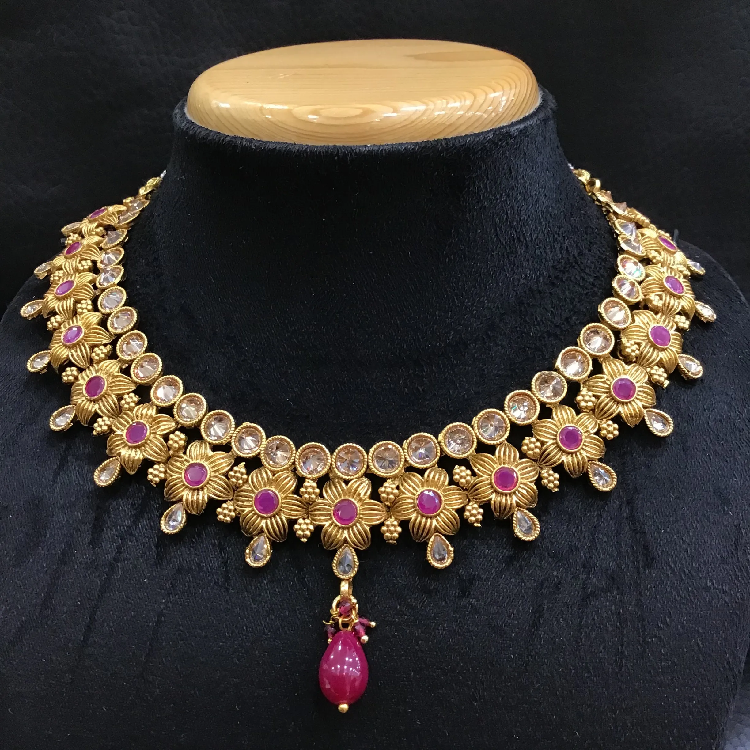 Ruby Gold Look Necklace Set 19687-6871
